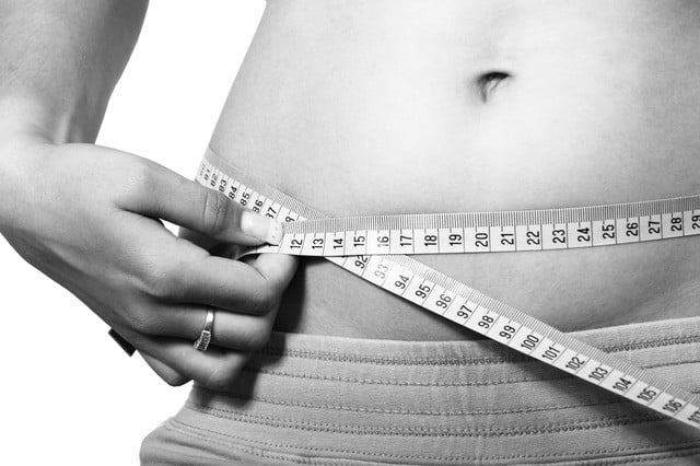 Thé Oolong bienfaits : Aide à lutter contre l'obésité et favorise la perte de poids