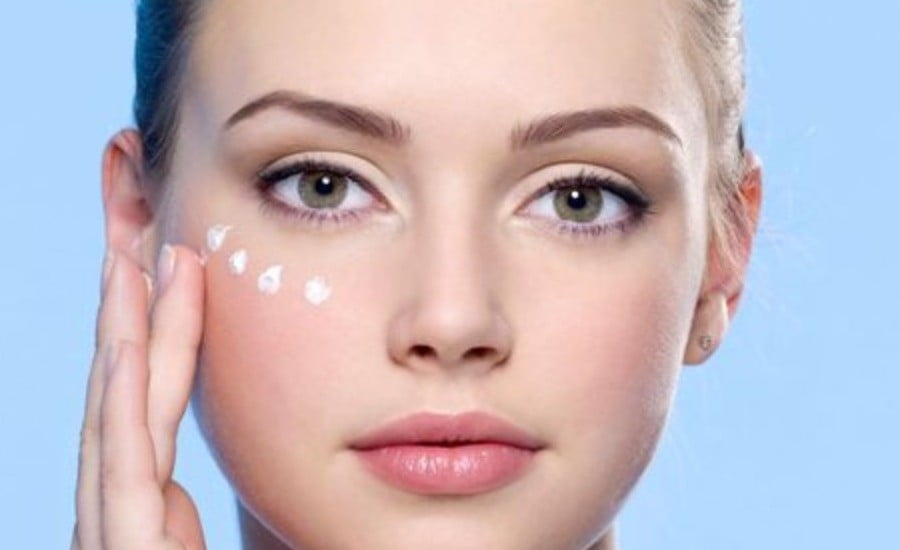 Pour avoir les joues roses naturellement, blanchissez votre peau doucement