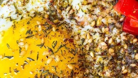 Petit-déjeuner méditerranéen : Œufs au Za'atar